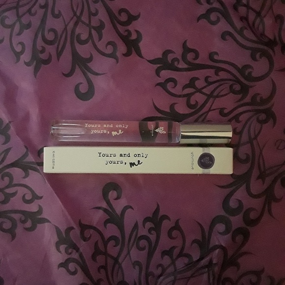 Younique Other - NIB Rollerball-Yours and only yours, me